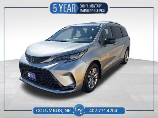 2023 Toyota Sienna XSE 7 Passenger