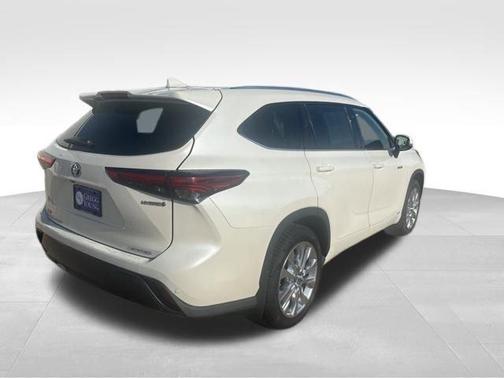 2021 Toyota Highlander Hybrid Limited