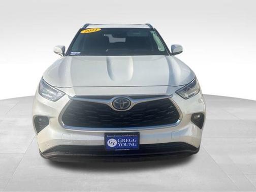2021 Toyota Highlander Hybrid Limited