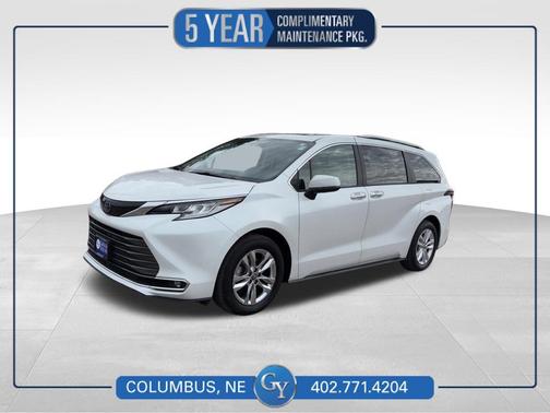Wind Chill Pearl 2023 Toyota Sienna Limited
