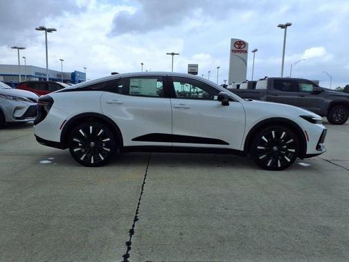 2026 Toyota Crown Platinum