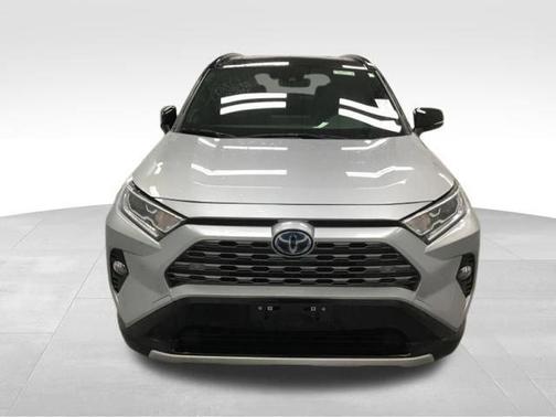 2021 Toyota RAV4 Hybrid SE