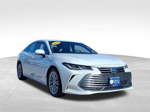 2019 Toyota Avalon Hybrid Limited