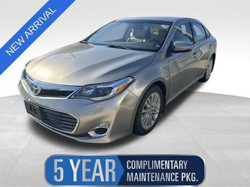 2013 Toyota Avalon Hybrid XLE Premium