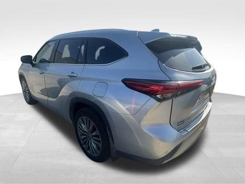 2020 Toyota Highlander Platinum