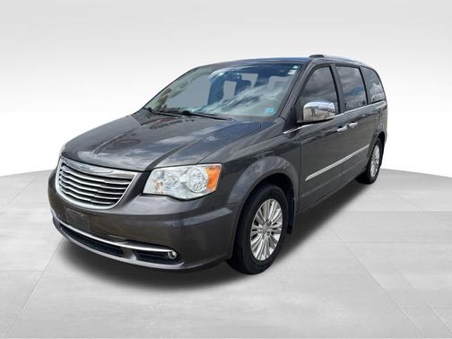 Granite Crystal Metallic Clearcoat 2015 Chrysler Town & Country Limited