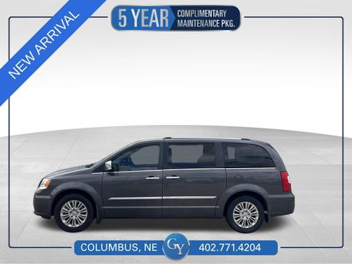 Granite Crystal Metallic Clearcoat 2015 Chrysler Town & Country Limited