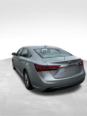 2016 Toyota Avalon Hybrid Limited
