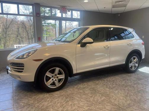 2014 Porsche Cayenne Platinum Edition