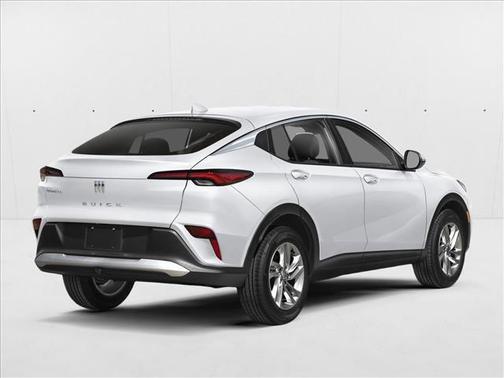 White Frost Tricoat 2026 Buick Envista Avenir FWD