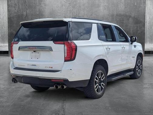 2022 GMC Yukon 4WD AT4
