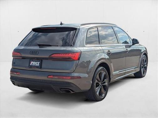 2025 Audi Q7 55 Prestige