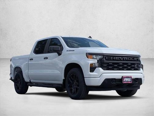 Summit White 2024 Chevrolet Silverado 1500 Custom