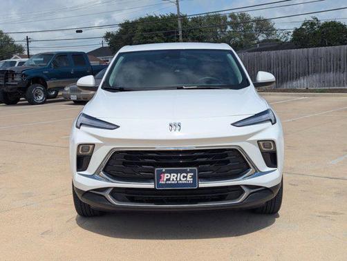 Summit White 2025 Buick Encore GX Preferred