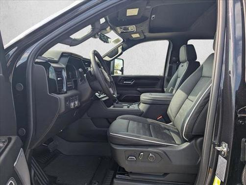 2026 GMC Sierra 2500 AT4