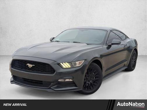 2015 Ford Mustang V6