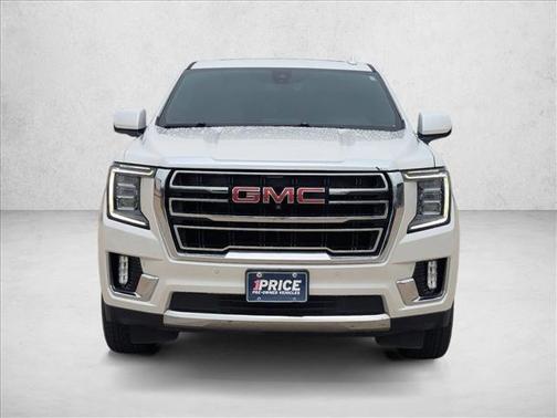 White Frost Tricoat 2022 GMC Yukon XL SLT