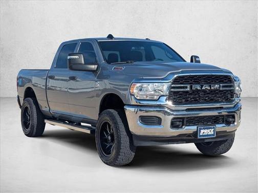 Billet Silver Metallic Clearcoat 2024 RAM 2500 Tradesman Crew Cab 4x4 6'4' Box