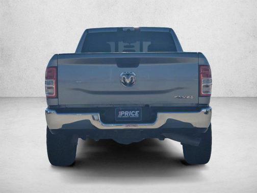 Billet Silver Metallic Clearcoat 2024 RAM 2500 Tradesman Crew Cab 4x4 6'4' Box