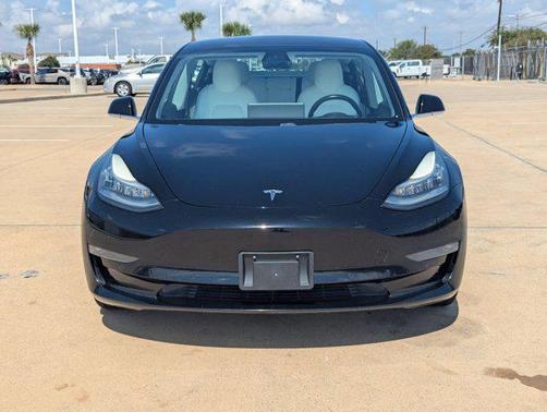 2018 Tesla Model 3 Mid Range