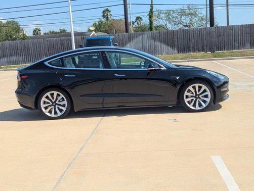 2018 Tesla Model 3 Mid Range