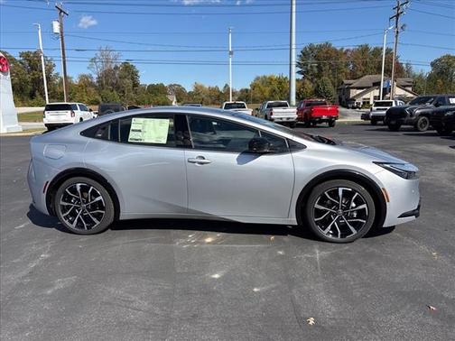 CUTTING EDGE 2026 Toyota Prius Plug-In Hybrid XSE