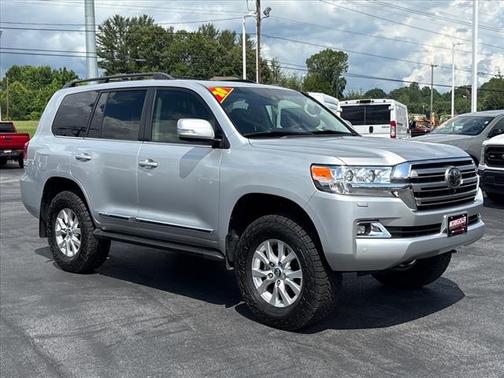 2020 Toyota Land Cruiser Base