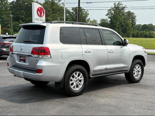 2020 Toyota Land Cruiser Base