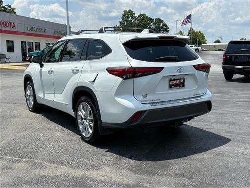 2022 Toyota Highlander Limited