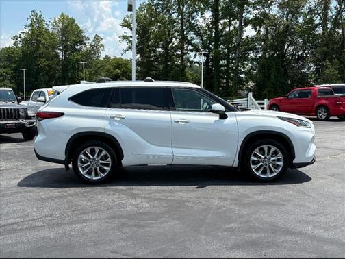 2022 Toyota Highlander Limited