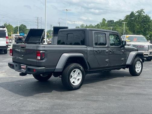 2023 Jeep Gladiator Sport