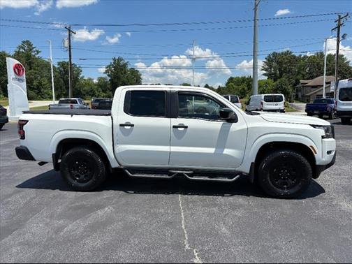 2023 Nissan Frontier S