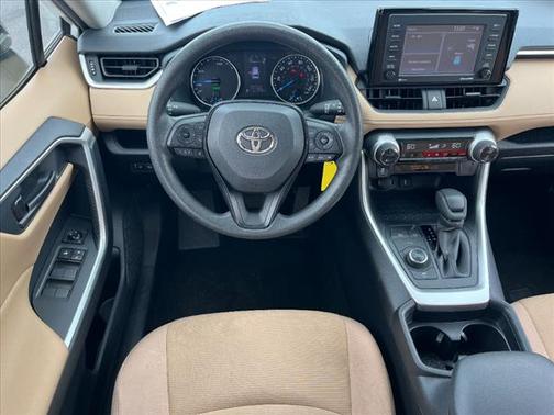 2021 Toyota RAV4 Hybrid LE