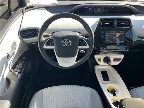 2017 Toyota Prius Four