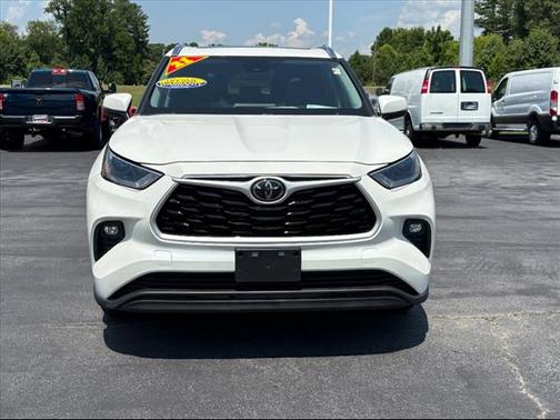 2021 Toyota Highlander XLE