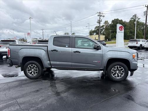 2022 GMC Canyon AT4