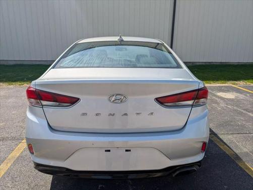 2018 Hyundai SONATA SEL