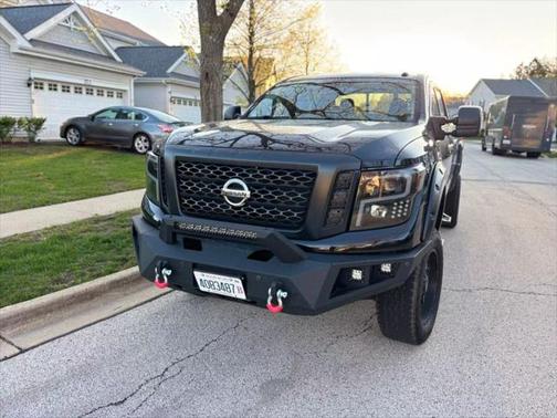2017 Nissan Titan XD SV