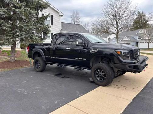 2017 Nissan Titan XD SV