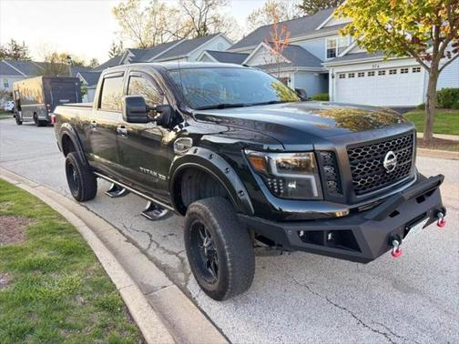 2017 Nissan Titan XD SV