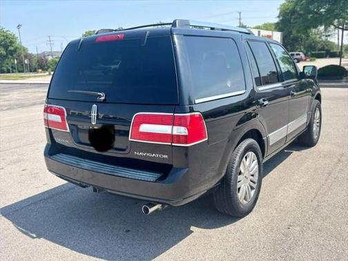 2010 Lincoln Navigator L