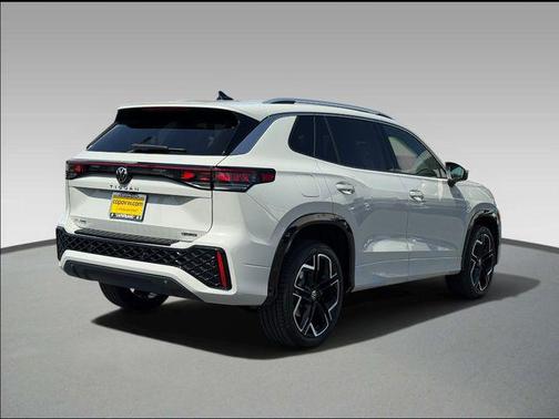 sandstone 2026 Volkswagen Tiguan 2.0T SEL R-Line 4MOTION