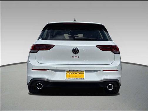 Opal White Pearl 2026 Volkswagen Golf GTI 2.0T SE DSG