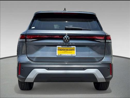 2025 Volkswagen Tiguan 2.0T S