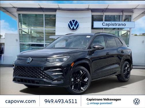 Deep Black 2026 Volkswagen Tiguan 2.0T SE R-Line Black