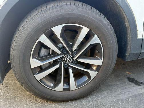 2022 Volkswagen Tiguan 2.0T S