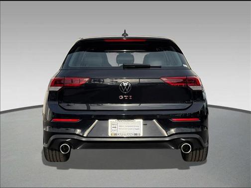 2024 Volkswagen Golf GTI 2.0T S DSG