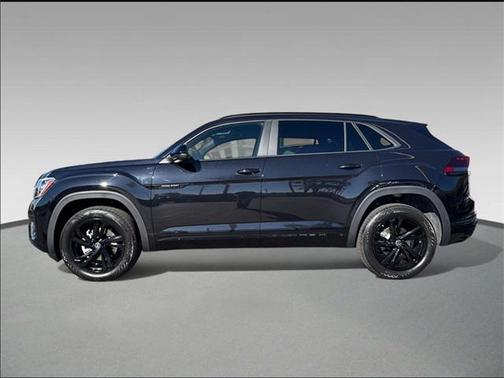 2026 Volkswagen Atlas Cross Sport 2.0T SEL