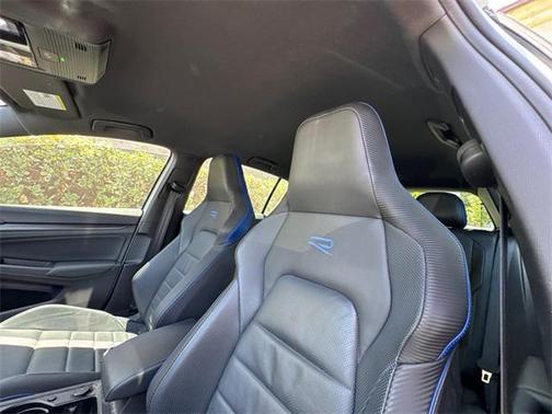 2023 Volkswagen Golf R 20th Anniversary Edition