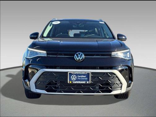 Deep Black 2025 Volkswagen Taos 1.5T SE